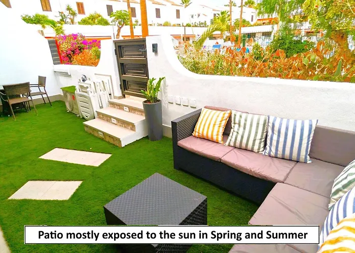 Pool Level Flat In Parque Santiago 1 *