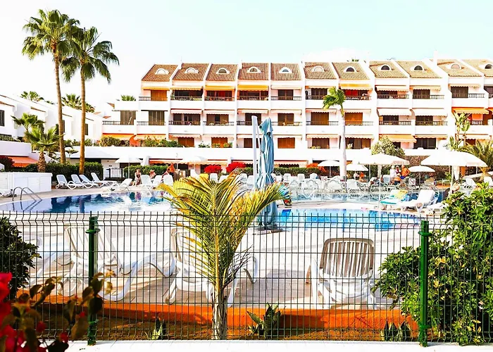 Pool Level Flat In Parque Santiago 1